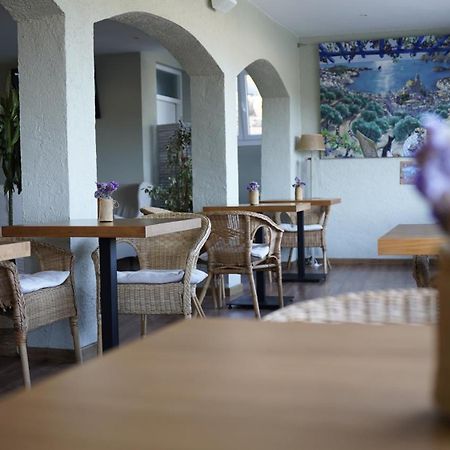 卡达克阿莱斯成人酒店 卡达克斯 外观 照片